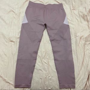 Fabletics Demi Lovato collection Leggings